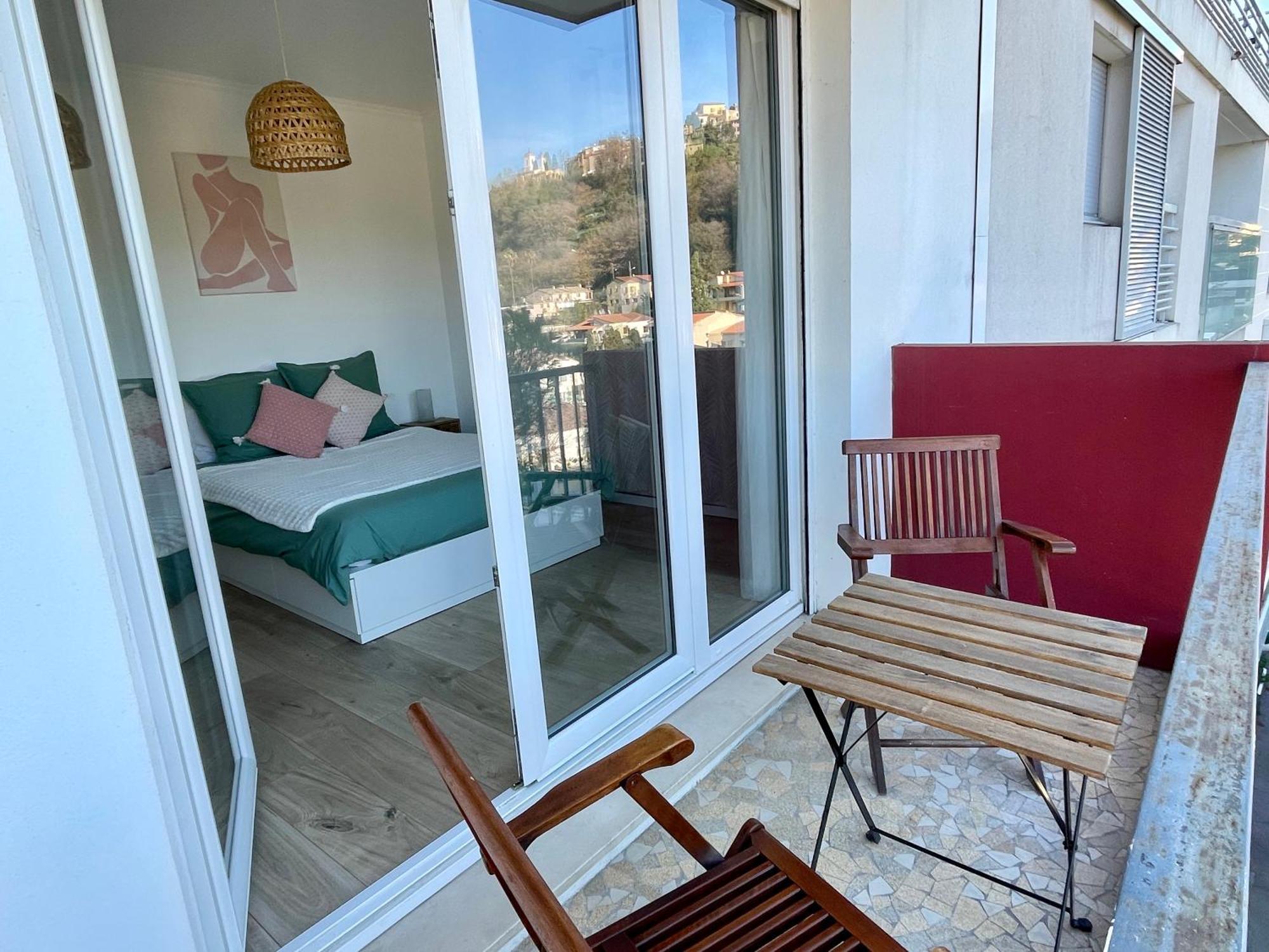Bright Appartment With View Cagnes-sur-Mer Exterior foto
